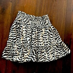 Animal print tan black white mini skirt